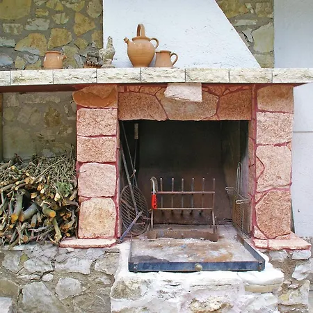 Atmospheric Holiday In With Enclosed Garden Holiday home *