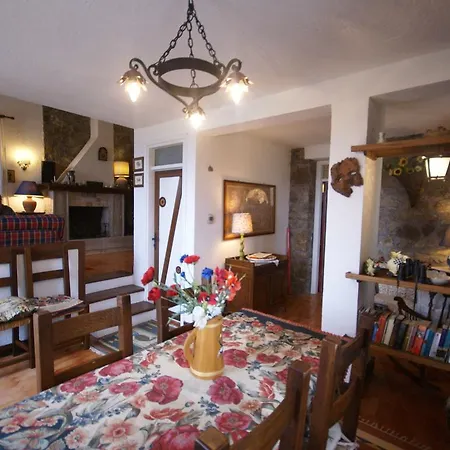 Atmospheric Holiday In With Enclosed Garden Holiday home Spello