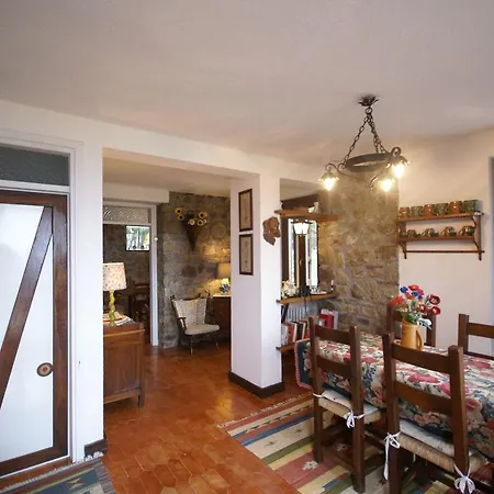 Atmospheric Holiday In With Enclosed Garden Holiday home Spello